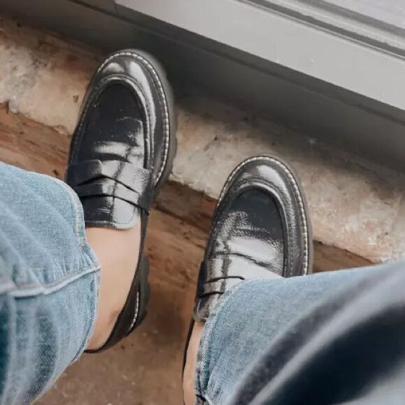 Franco Balin Lug Sole Penny Loafer
EUC SZ 8.5 - Picture 10 of 10